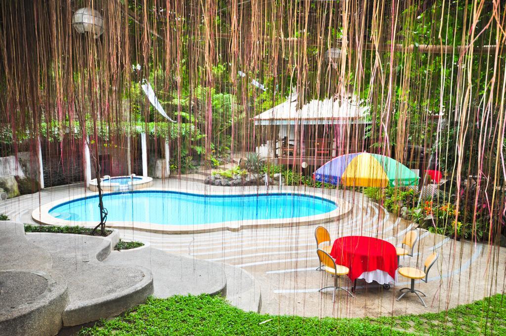 אנטיפולו Callospa And Resort מראה חיצוני תמונה