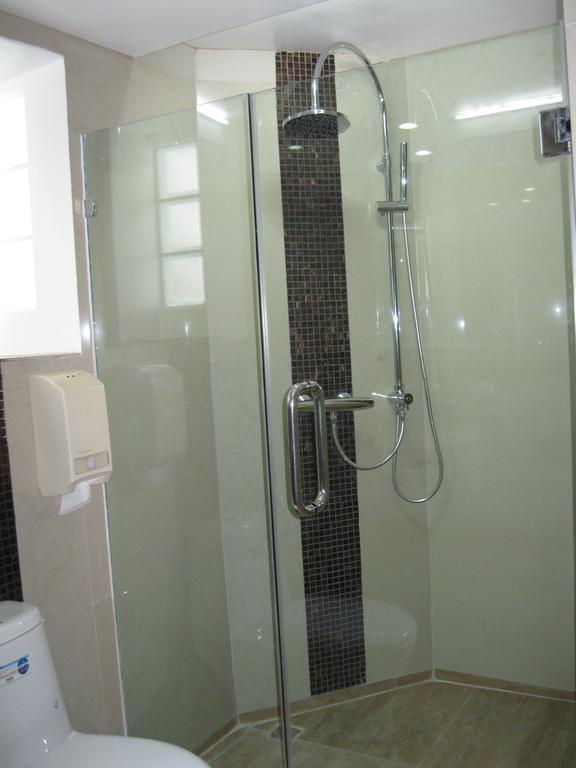 אנטיפולו Callospa And Resort חדר תמונה