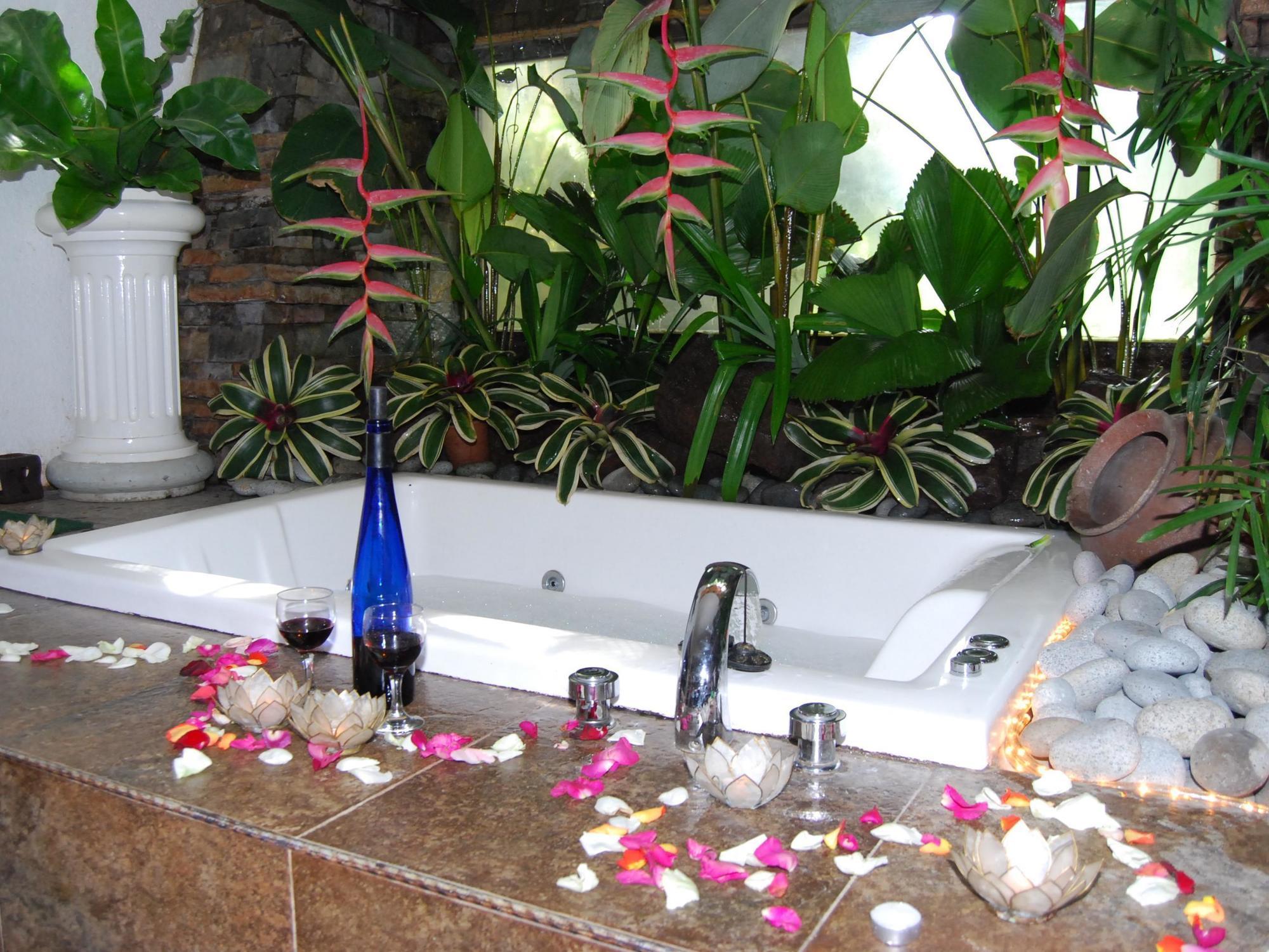 אנטיפולו Callospa And Resort מראה חיצוני תמונה